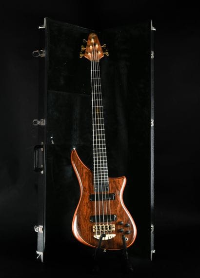 ALEMBIC - Guitare basse électrique EPIC 5

Marque...