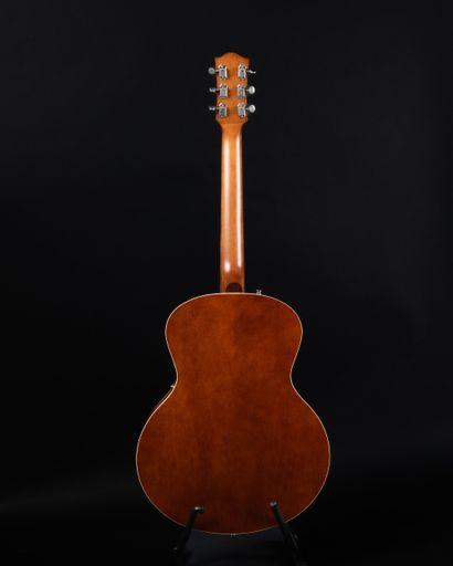 GODIN - Guitare électrique 5th AVENUE KINGPIN

Marque...