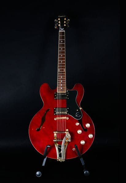 EPIPHONE - Guitare électrique JORMA KAUKONEN...