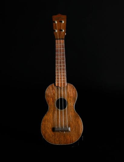 MARTIN - Ukulélé STYLE 2 UKULELE SOPRANO

Marque...