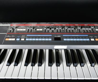 ROLAND - Synthétiseur JUNO 106

Marque :...