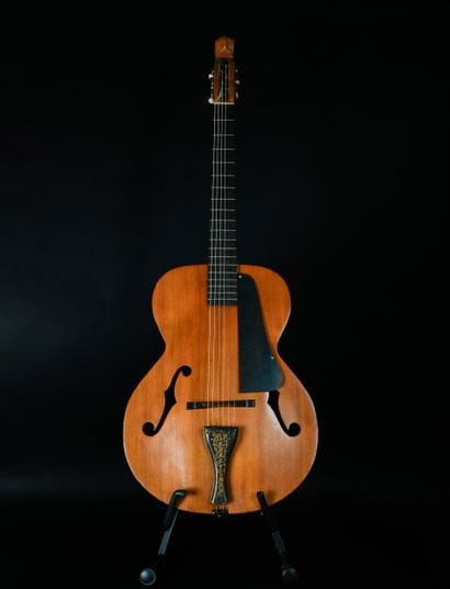 KAY - Guitare accoustique OLD KRAFTSMAN Fiddle...