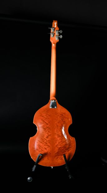 EKO - Guitare basse électrique 995-2

	Marque...