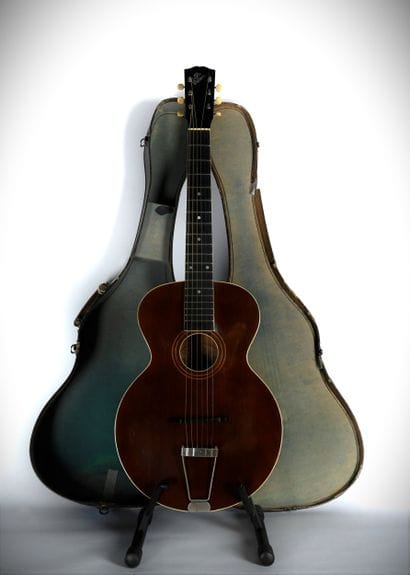 GIBSON - Guitare acoustique L -1 

Marque...
