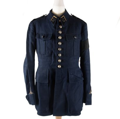 Officer's eaglet collar jacket of the 91st...