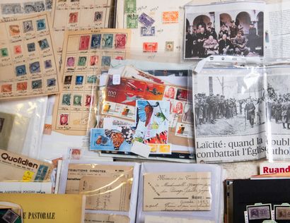 World: Collection of all countries, including...