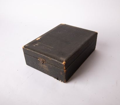 SEITZ
Metal rivet bracket in box with pushers
(some...
