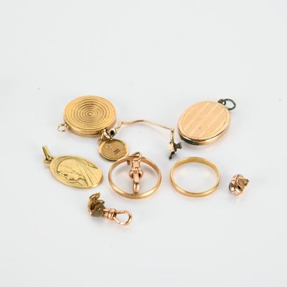 Meeting in yellow gold, including :
- Medal...