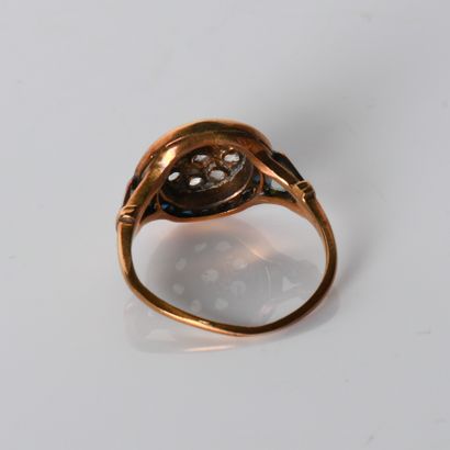 Rosette ring in 18-carat pink and white gold
(750...