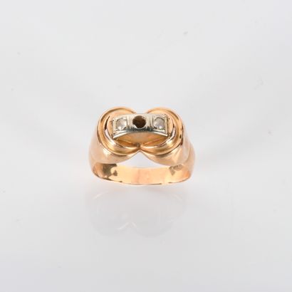 Bridge ring from the 1940s, set with three...