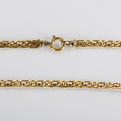 Necklace in 18-carat yellow gold (750
millenniums)...