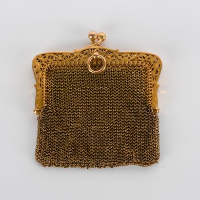 Purse in 18-carat yellow gold (750
floral...