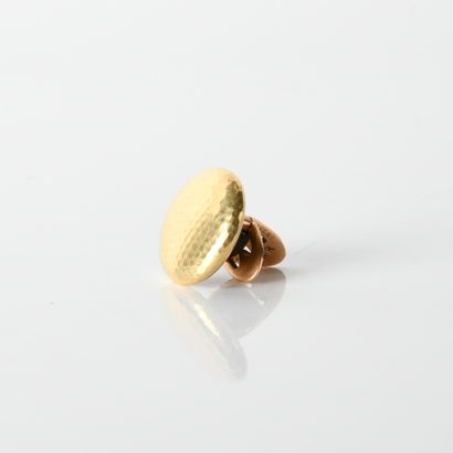 Collar button in 18-carat yellow gold (750
milliémes)...