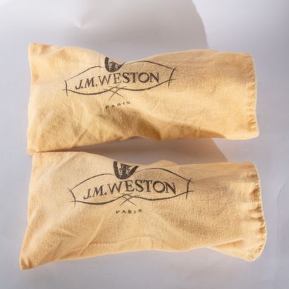 WESTON
Pair of brown leather shoes
Approx....