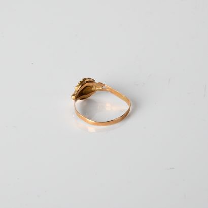 Small ring in 18-carat yellow gold
(750 thousandths),...