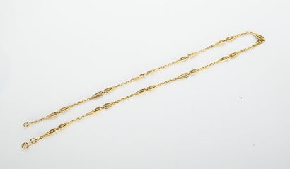 Necklace in 18k yellow gold (750 thousandths)...