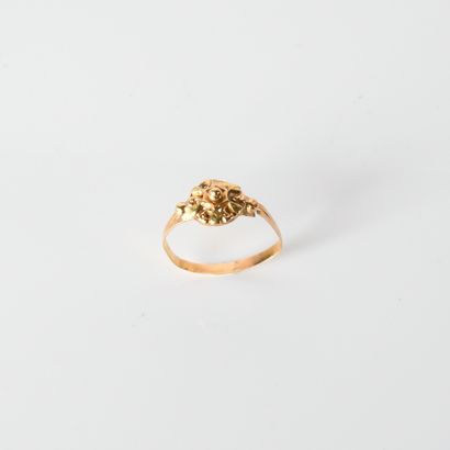 Small ring in 18-carat yellow gold
(750 thousandths),...
