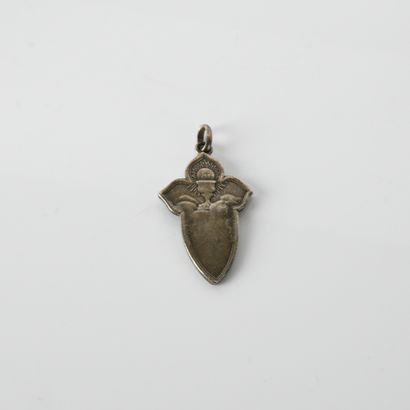 2 elements in 18-carat yellow gold (750
comprising...