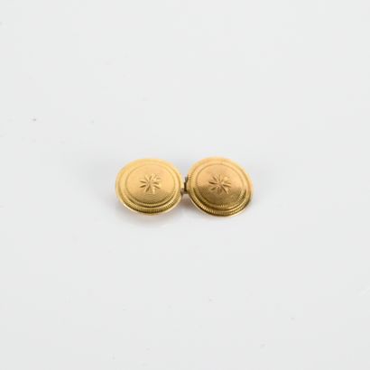 Brooch in 18-carat yellow gold
(750 mm) set...
