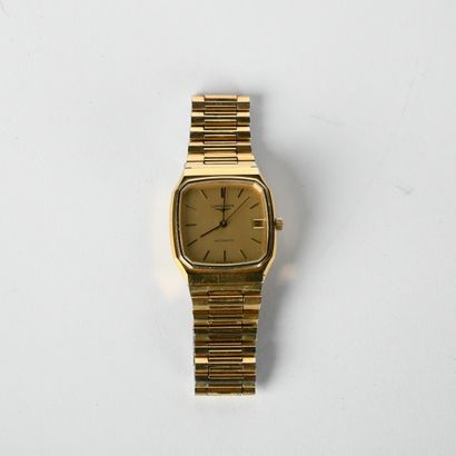 LONGINES
Men's gold-plated wristwatch 
Square...