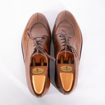 WESTON
Pair of brown leather shoes
Approx....