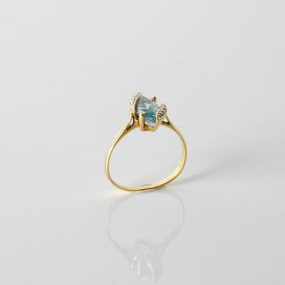 Ring in 18-carat yellow gold (750
set with...