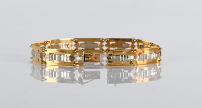 Art Deco bracelet with geometric decoration
in...