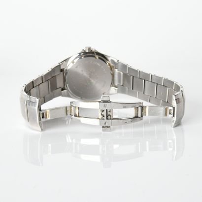FESTINA 
Steel wristwatch
Round case, white...