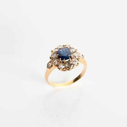 Antique rose gold daisy ring
centered on...
