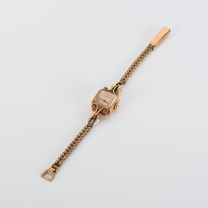 ULTRA
Ladies' wristwatch in 18K yellow gold...