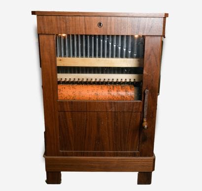 Orgue de salon, 19 touches
Caisse en bois...