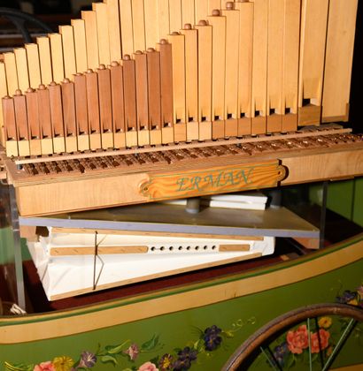 Orgue de barbarie Jean-Paul ERMAN, fabrication...