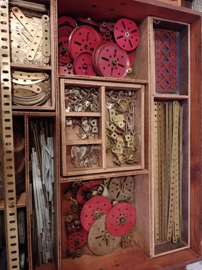 MECCANO
Boîte complémentaire de pièces détachées,...
