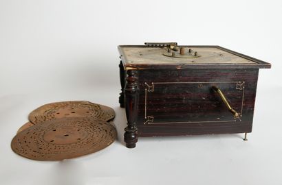 Organette de la marque ARISTON, 
Décor de...