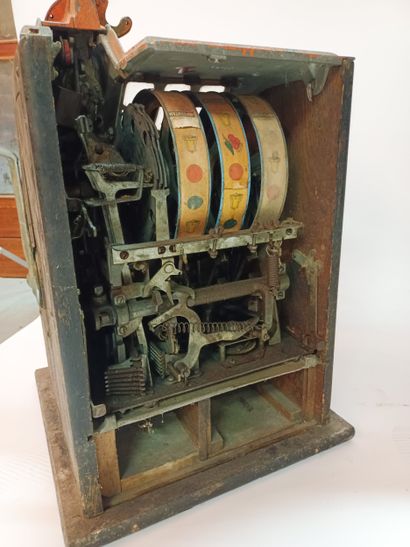 Machine à sous Jackpot PACE Comet
Vers 1937
Fabriqué...