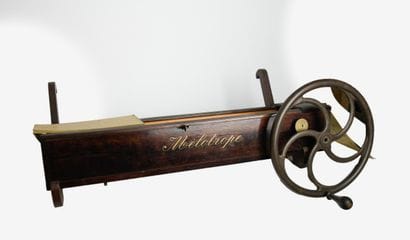 Mélotrope de CARPENTIER avec son volant
Caisse...