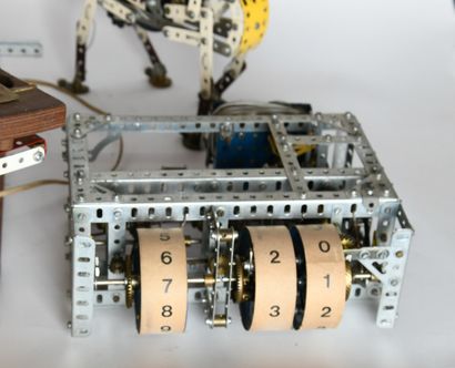 MECCANO
Set of four Meccano including a horse...