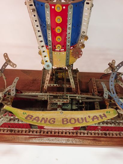 MECCANO
Bang Boul'ah
Electrified Meccano...