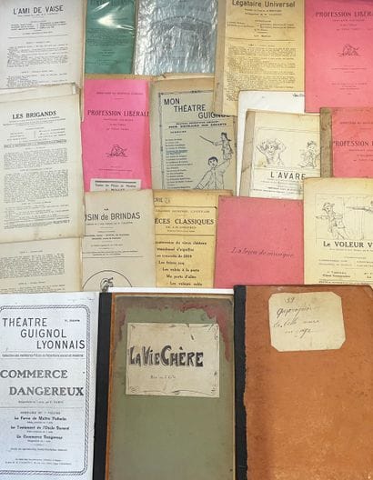GUIGNOL
Réunion d'ouvrages, comprenant :
-...