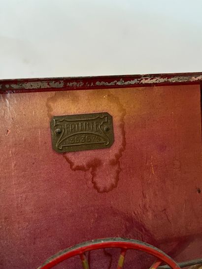 Ancien piano musical miniature vers 1880...