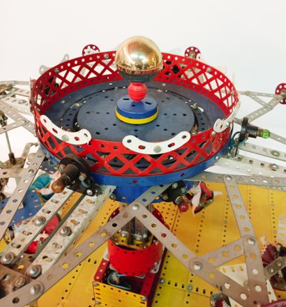 MECCANO
Funfair
Meccano featuring a 