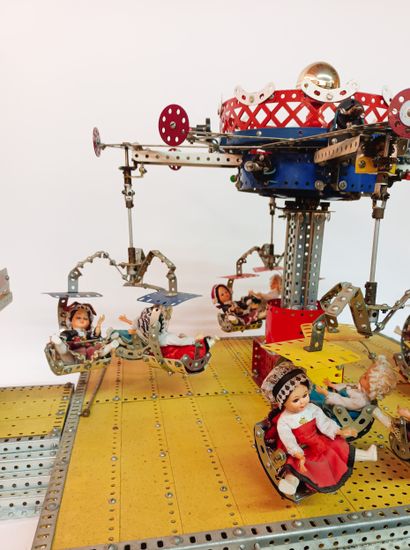 MECCANO
Funfair
Meccano featuring a 
