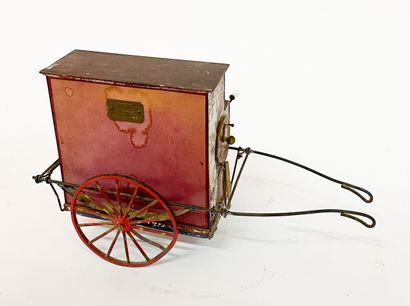 Ancien piano musical miniature vers 1880...