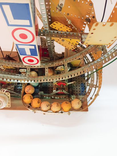MECCANO
Lotto
Lotto machine with wheel indicating...