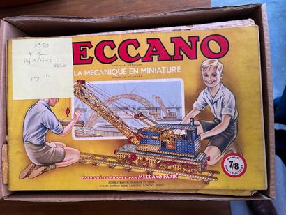 MECCANO
Important collection of magazines...