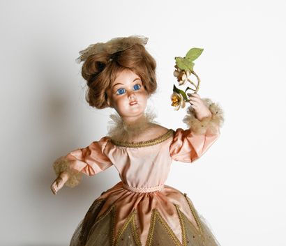 Automaton featuring a ballerina 
The doll...