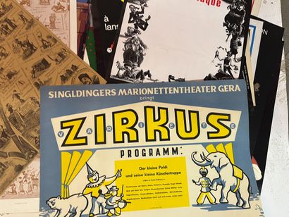 Affiches modernes et reproductions d’affiches...
