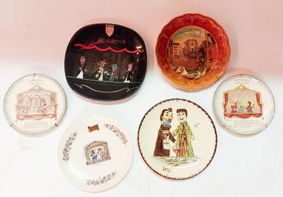 Réunion de six assiettes décoratives sur...