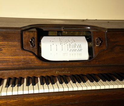 Piano mécanique électrique Pianola
Première...