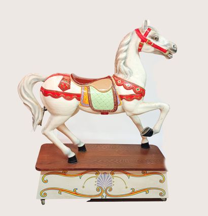 Cheval de manège de carrousel en résine sur...